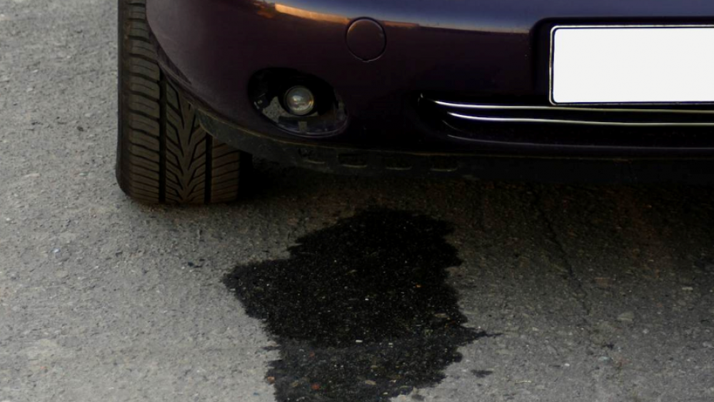 Descubre por qué tu auto sufre una fuga de aceite de motor
